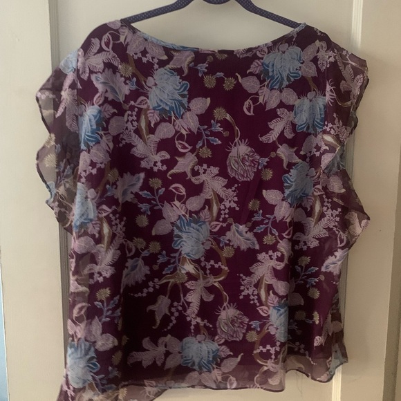 Vince Camuto Purple Flutter Sleeve Blouse - Picture 3 of 10